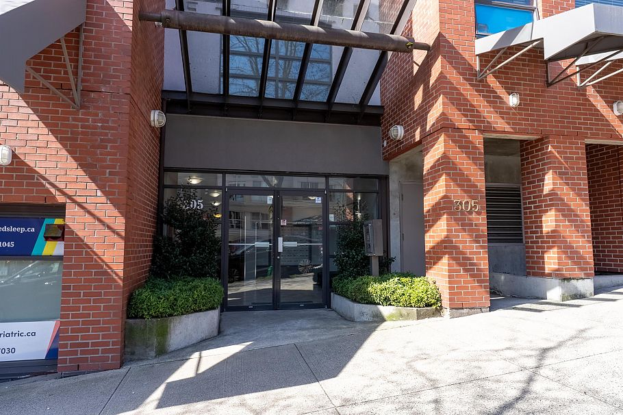 203 305 Lonsdale Avenue North Vancouver, BC - 4