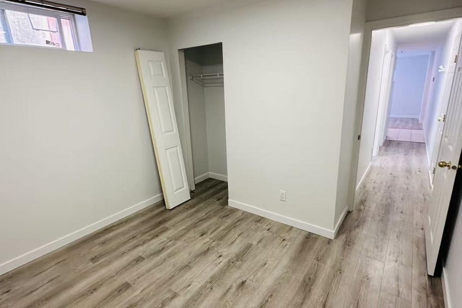 939 E 26th Avenue Vancouver, BC - 18
