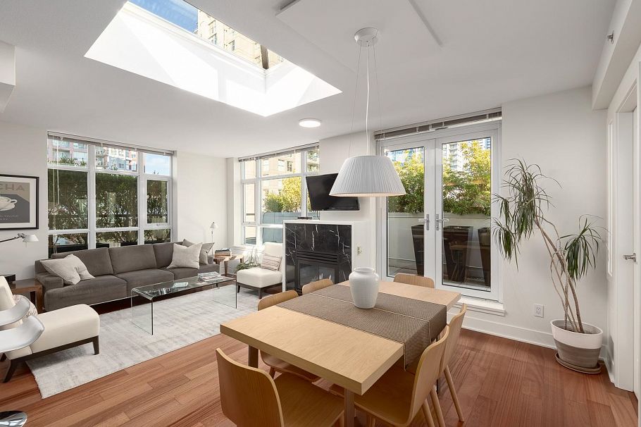 PH803 988 Richards Street Vancouver, BC - 9