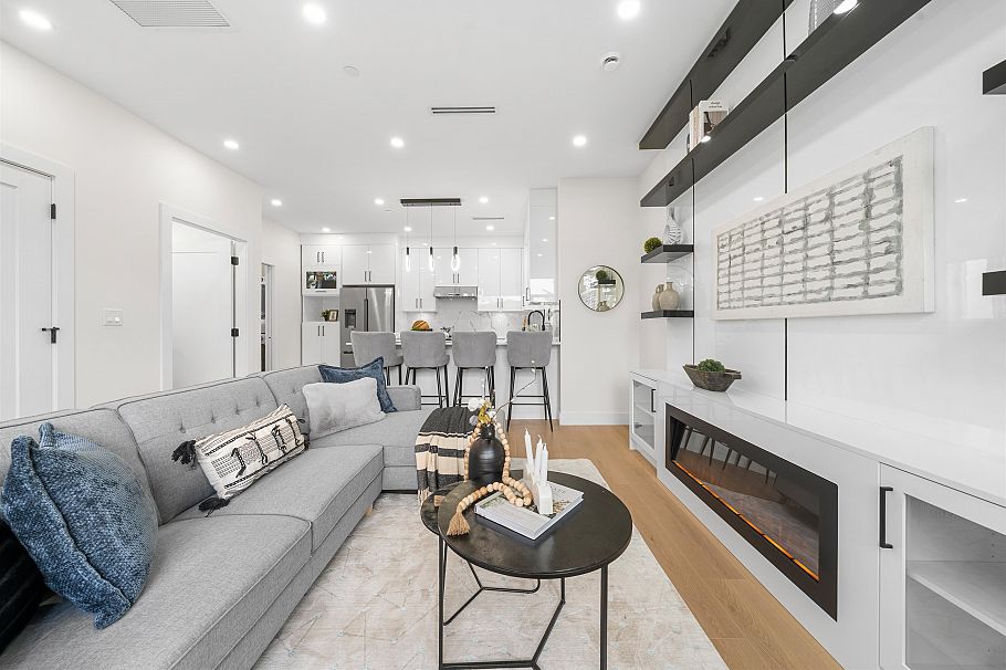 279 E 48th Avenue Vancouver, BC - 9