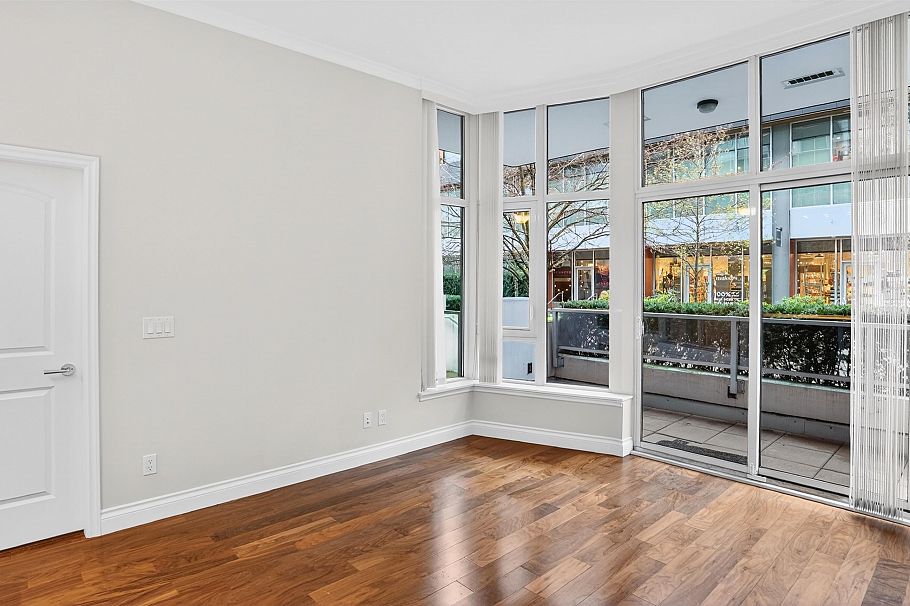 110 175 Victory Ship Way North Vancouver, BC - 9