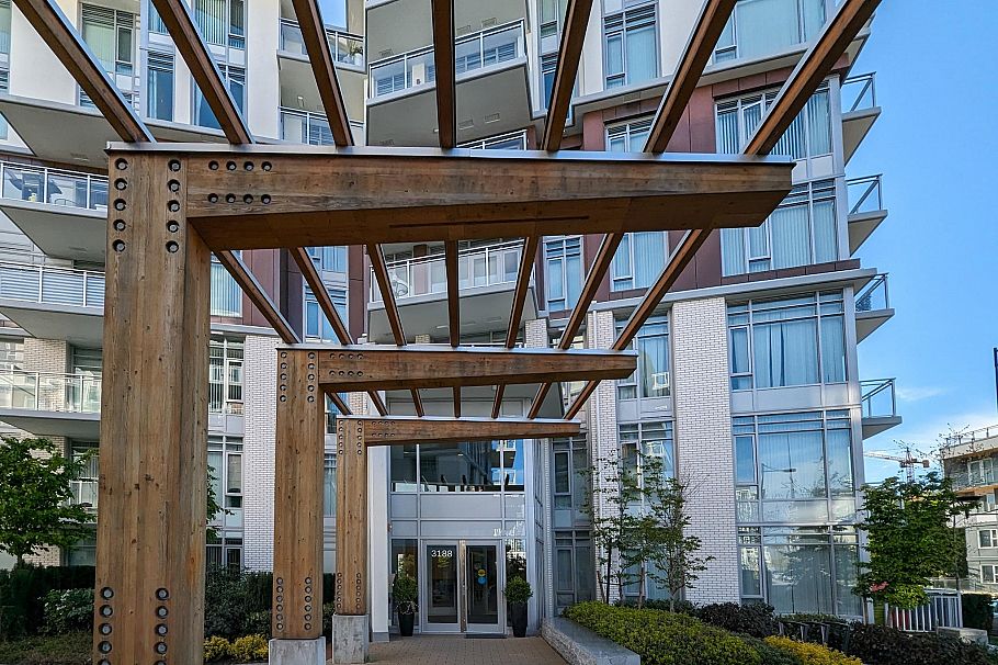 402 3188 Riverwalk Avenue Vancouver, BC - 24