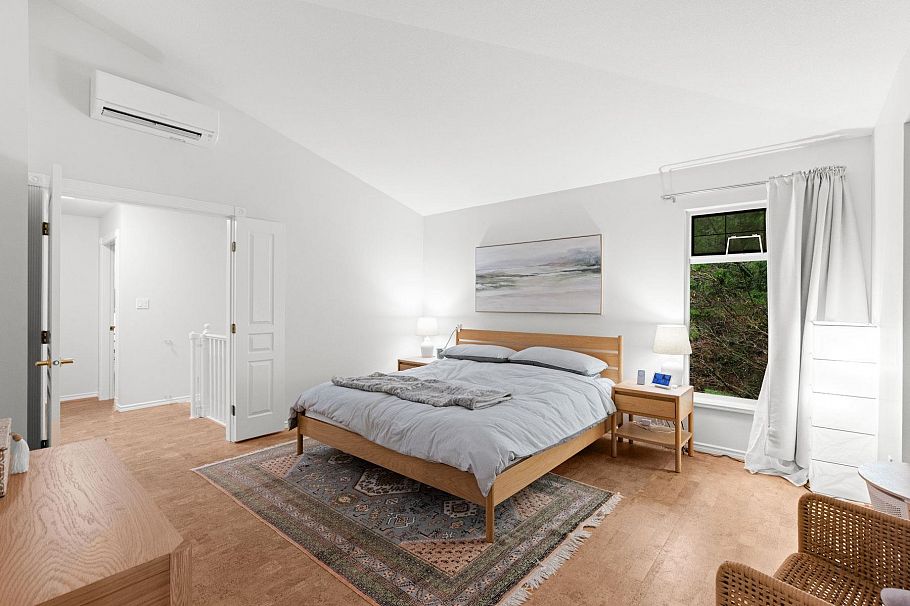 1188 Strathaven Drive North Vancouver, BC - 16