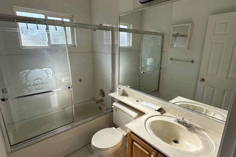 939 E 26th Avenue Vancouver, BC - 6