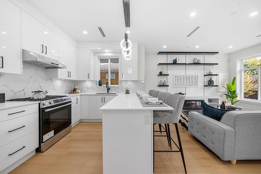 279 E 48th Avenue Vancouver, BC - 19