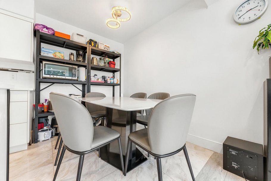 45 3425 E 49th Avenue Vancouver, BC - 14