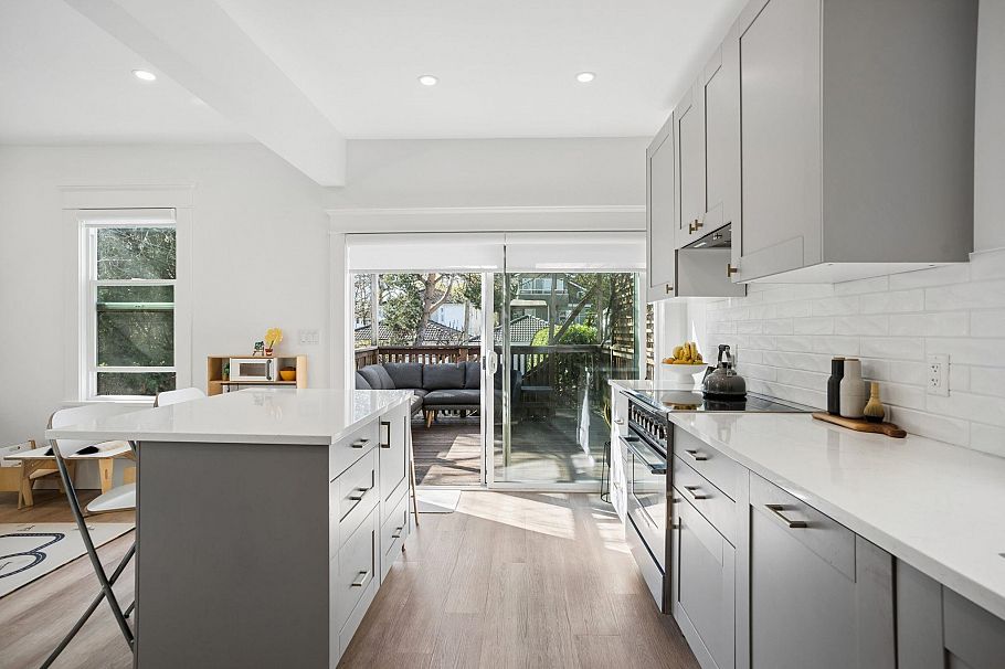 494 E 18th Avenue Vancouver, BC - 16