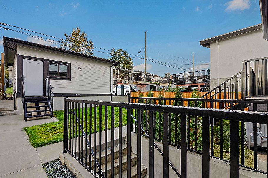 583 E 60th Avenue Vancouver, BC - 28