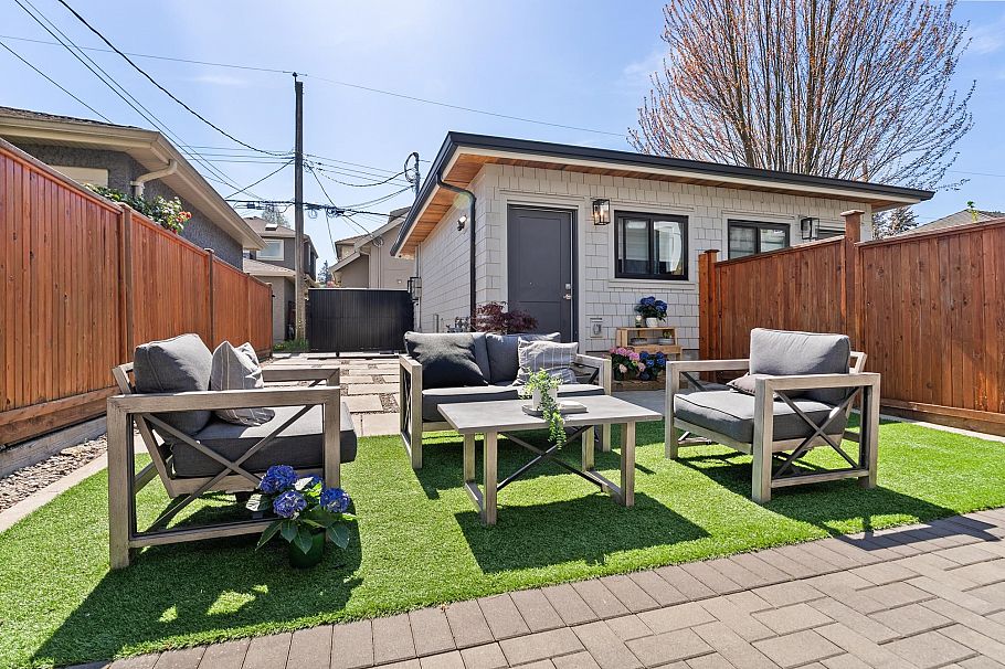 2848 W 23rd Avenue Vancouver, BC - 29