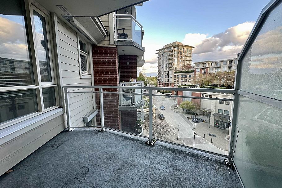 516 4028 Knight Street Vancouver, BC - 10