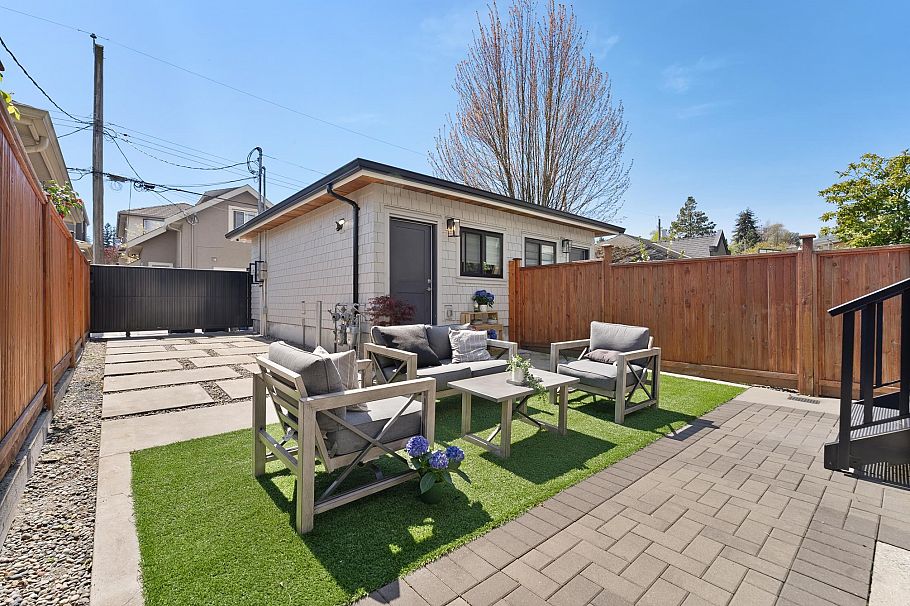 2848 W 23rd Avenue Vancouver, BC - 33