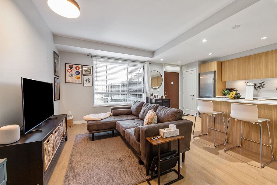 1 3728 Thurston Street Burnaby, BC - 10