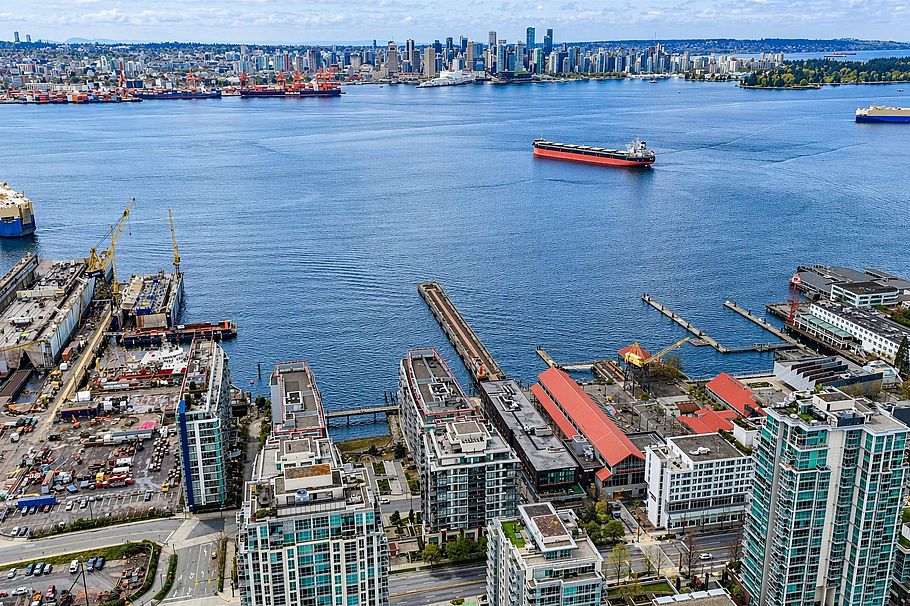 110 175 Victory Ship Way North Vancouver, BC - 38