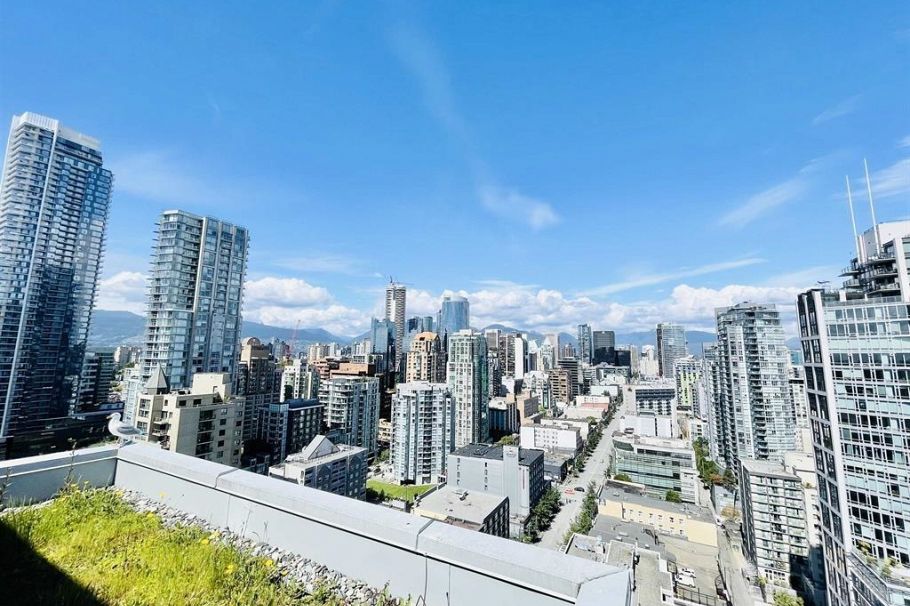 1506 1325 Rolston Street Vancouver, BC - 21