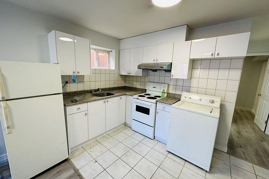 939 E 26th Avenue Vancouver, BC - 21