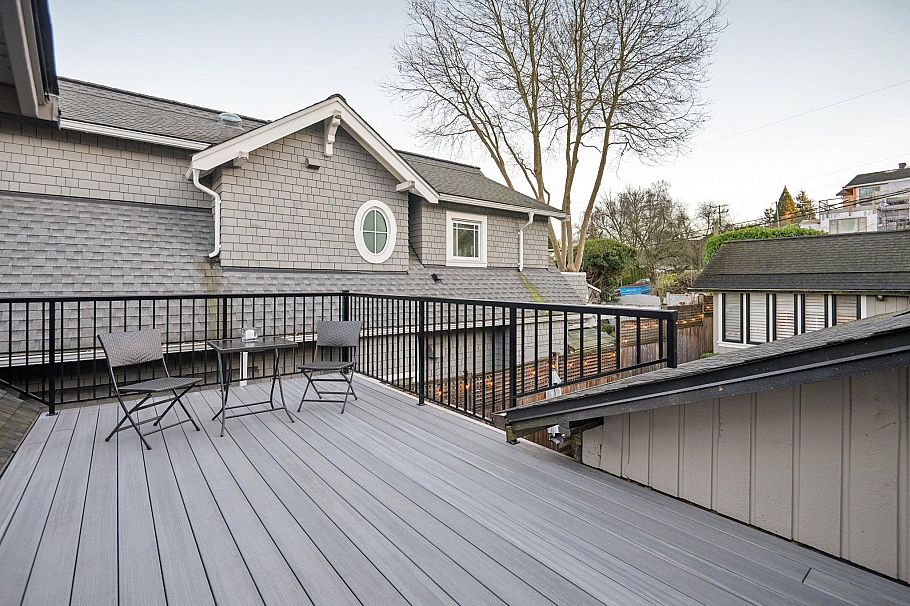 3814 W 11 Avenue Vancouver, BC - 25