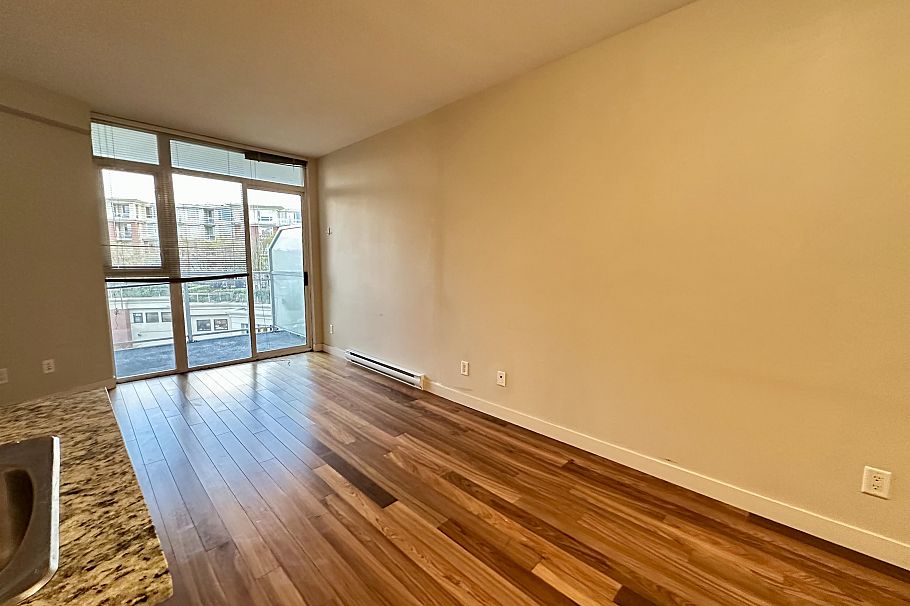 516 4028 Knight Street Vancouver, BC - 5