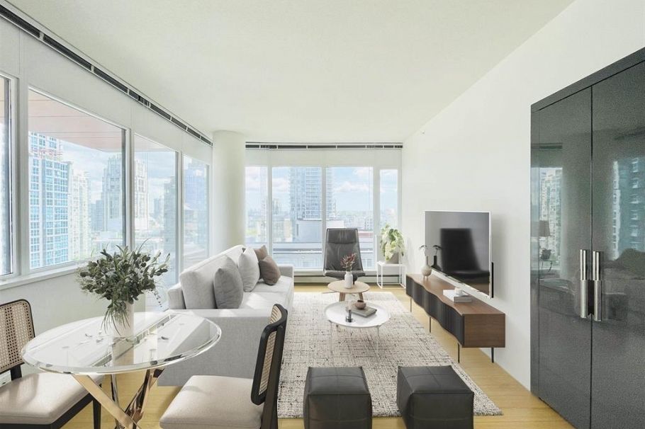 1506 1325 Rolston Street Vancouver, BC - 3