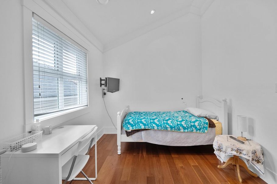 3288 W 32nd Avenue Vancouver, BC - 21