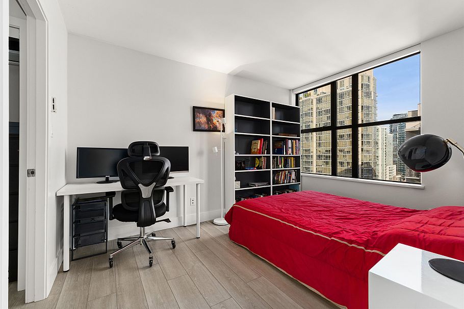 1902 989 Beatty Street Vancouver, BC - 17