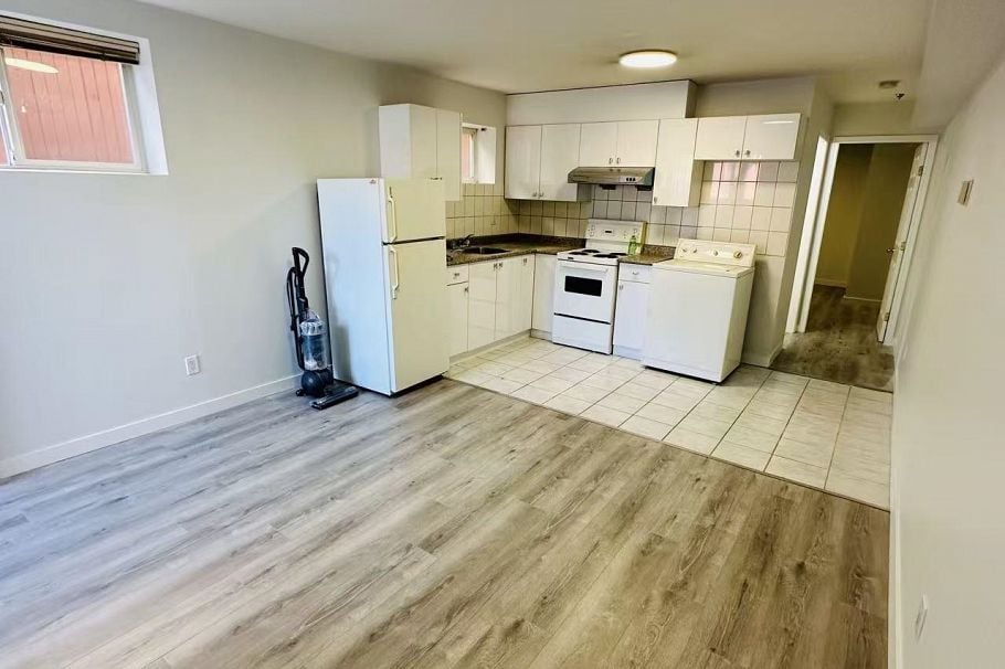 939 E 26th Avenue Vancouver, BC - 22