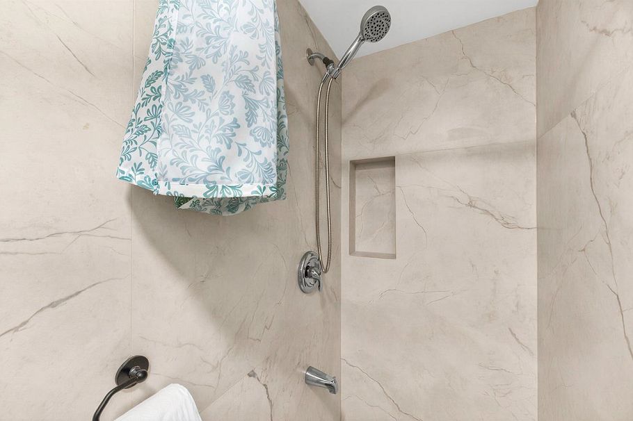 45 3425 E 49th Avenue Vancouver, BC - 29