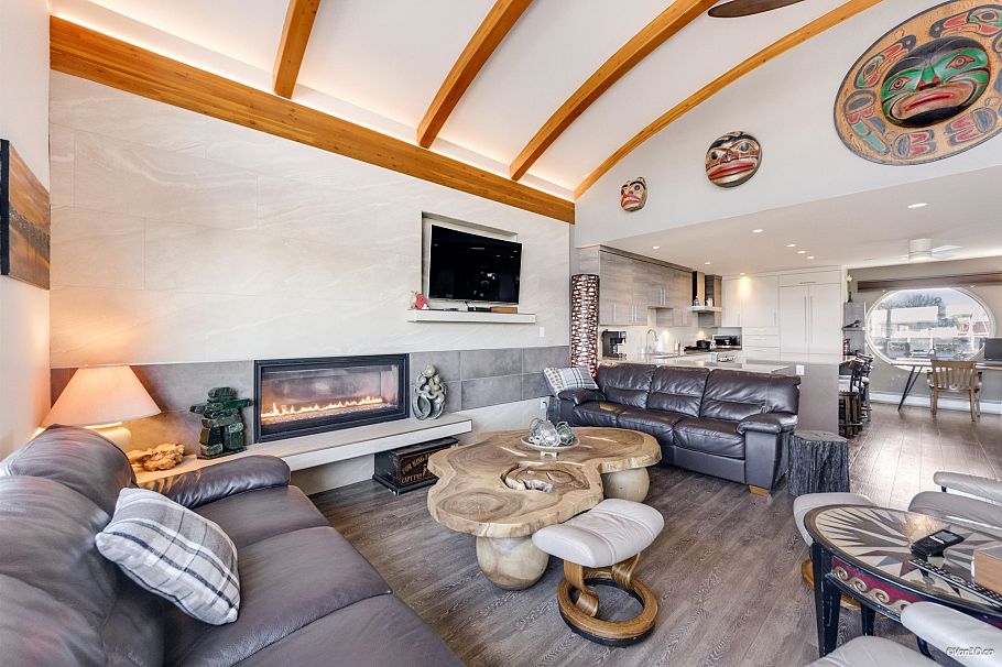 29 415 Esplanade Avenue North Vancouver, BC - 7