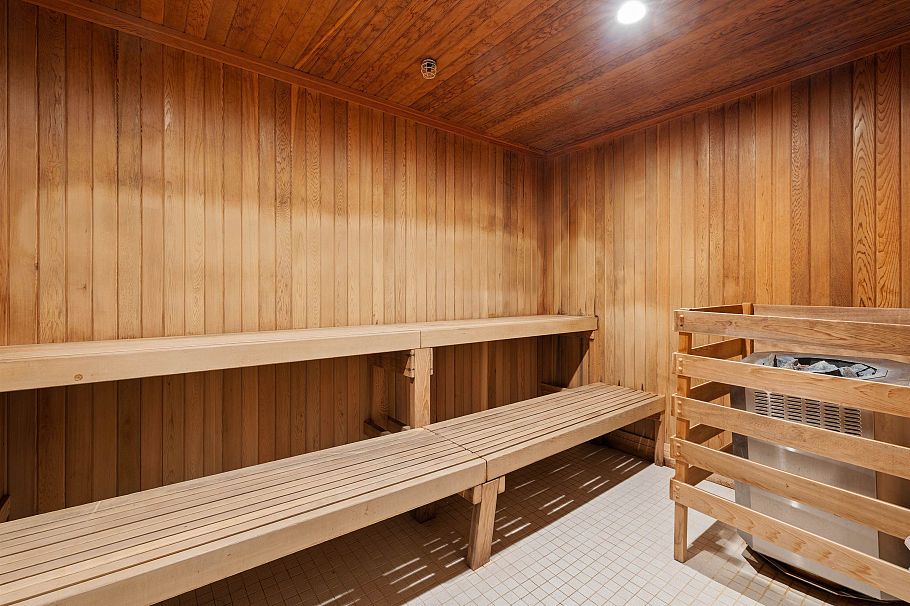 1509 125 E 14th Street North Vancouver, BC - 18