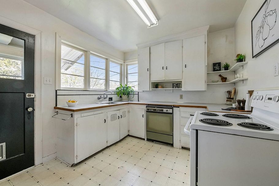 85 W 21st Avenue Vancouver, BC - 10