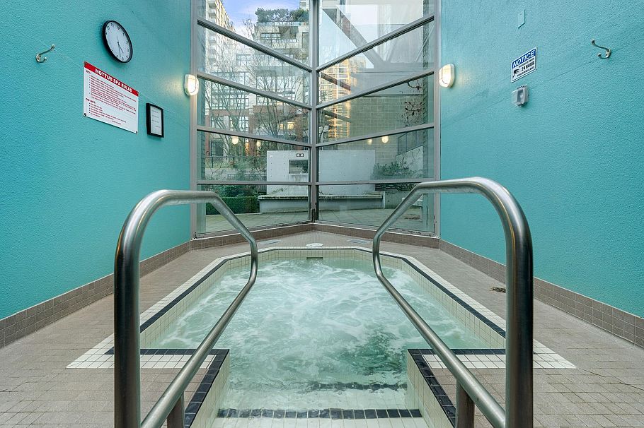 1805 928 Richards Street Vancouver, BC - 17