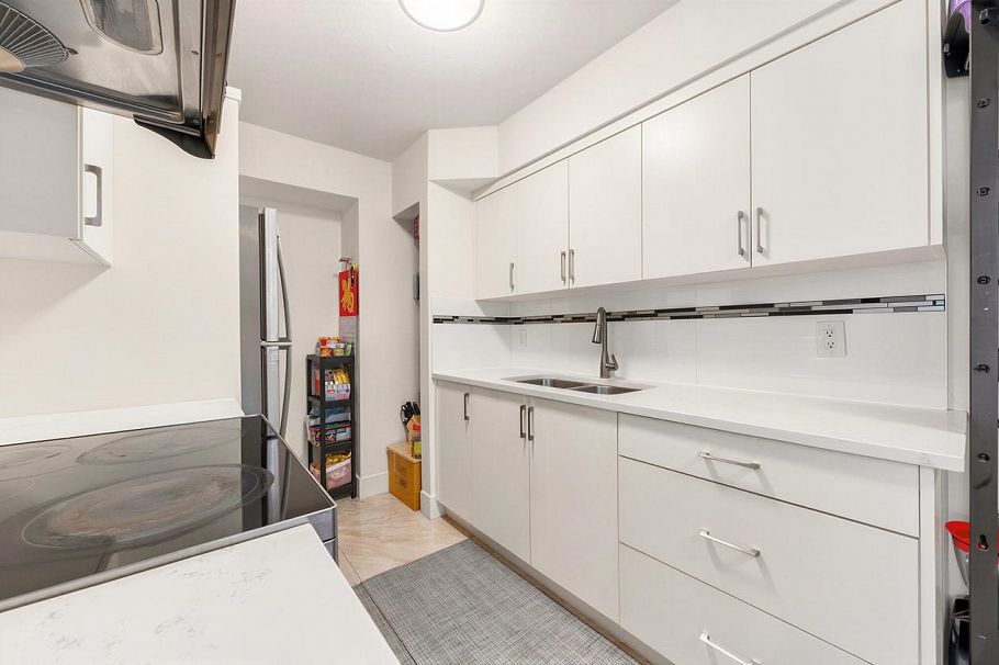 45 3425 E 49th Avenue Vancouver, BC - 15