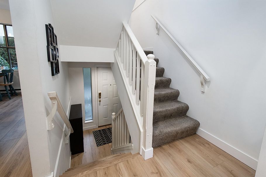 5 229 E 8th Street North Vancouver, BC - 18