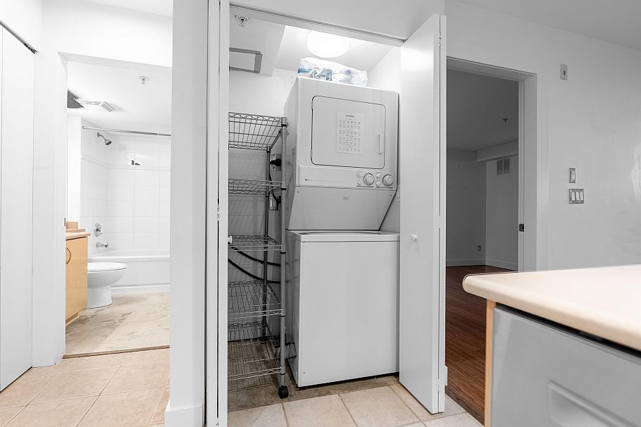 203 305 Lonsdale Avenue North Vancouver, BC - 8