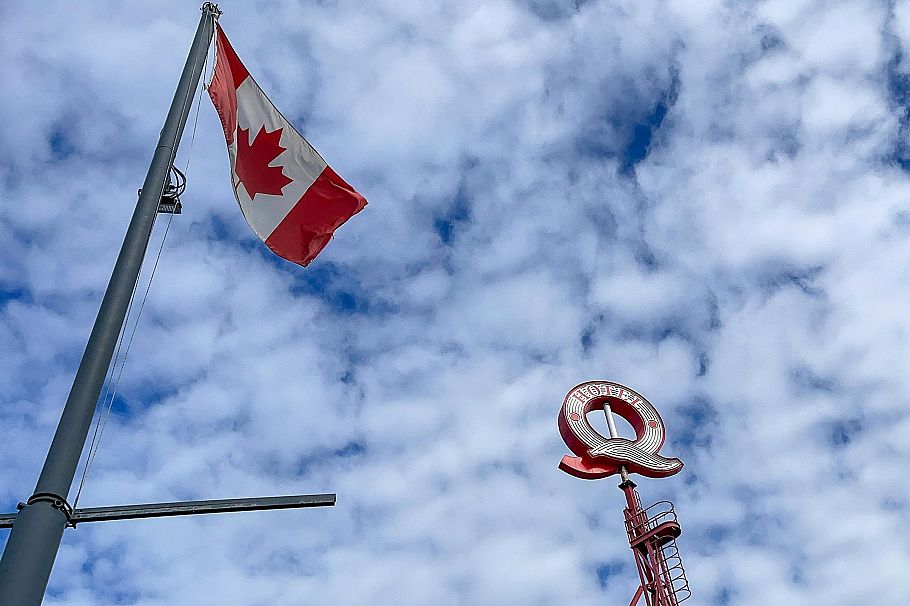 227 119 W 22nd Street North Vancouver, BC - 37