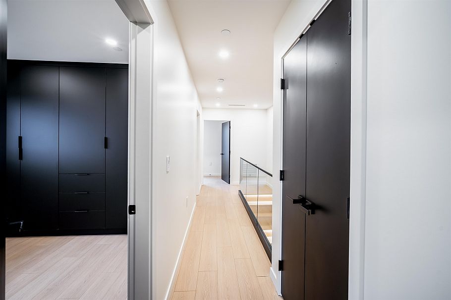 7962 Inverness Street Vancouver, BC - 12