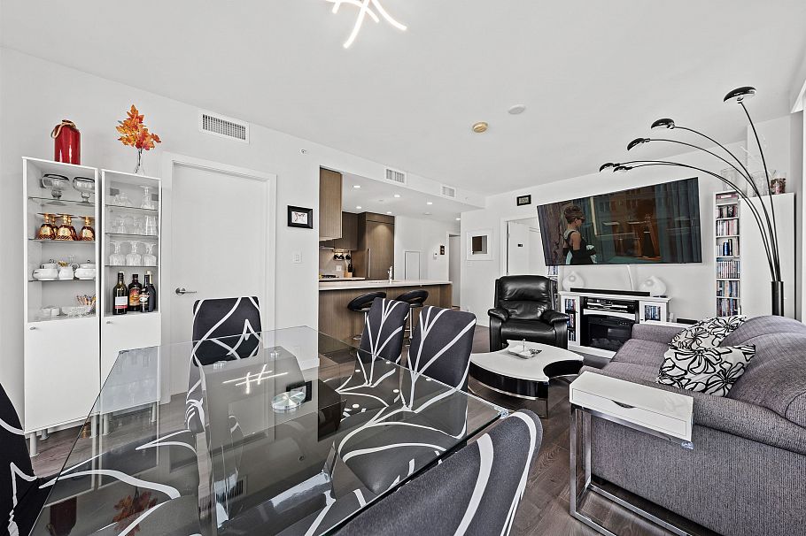 1509 125 E 14th Street North Vancouver, BC - 5