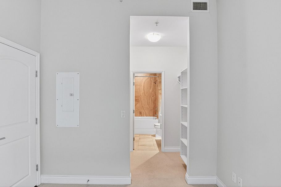 110 175 Victory Ship Way North Vancouver, BC - 11