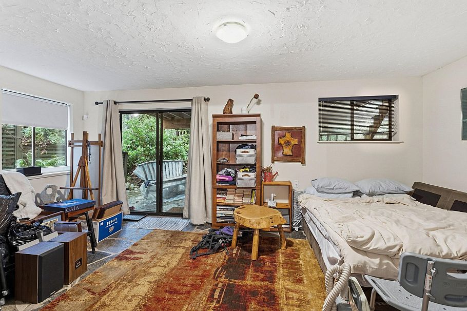 5639 White Pine Lane North Vancouver, BC - 26