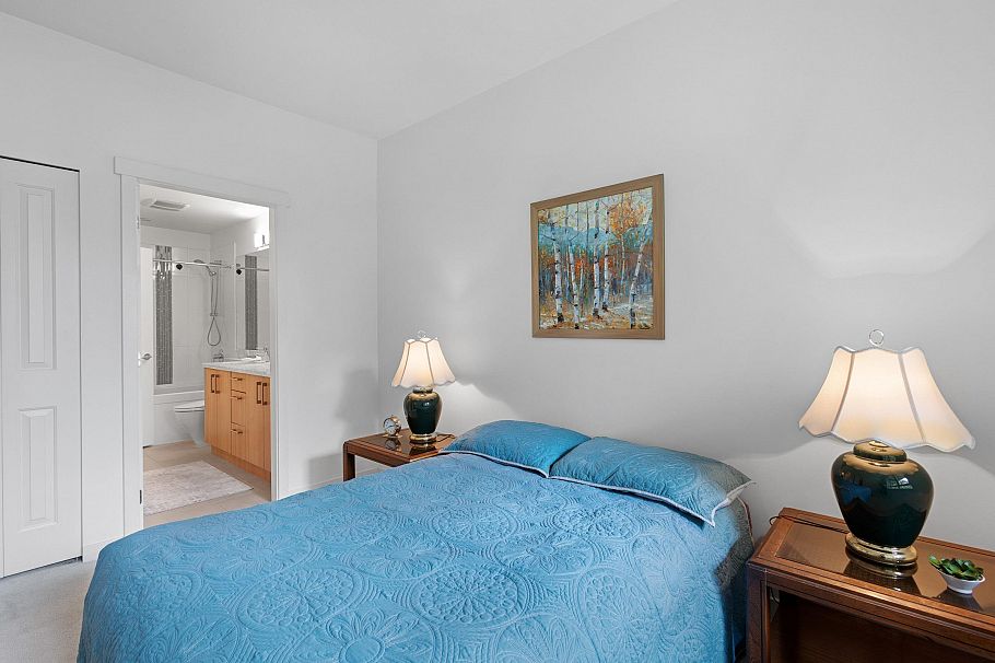 227 119 W 22nd Street North Vancouver, BC - 15