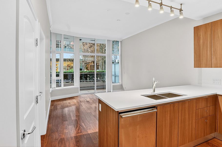 110 175 Victory Ship Way North Vancouver, BC - 2