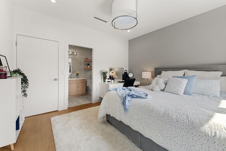 2848 W 23rd Avenue Vancouver, BC - 19