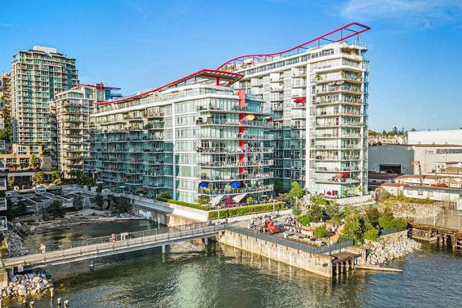 110 175 Victory Ship Way North Vancouver, BC - 37