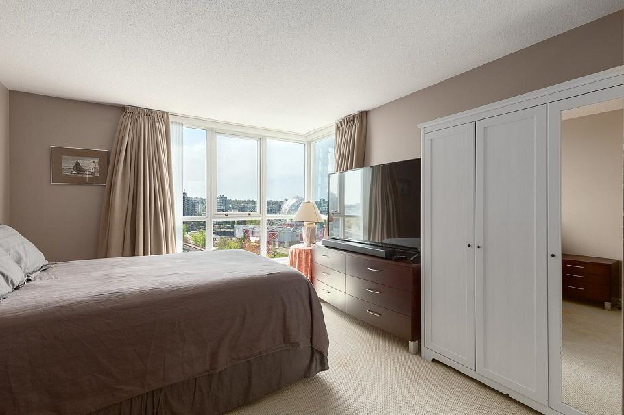 1305 120 Milross Avenue Vancouver, BC - 17