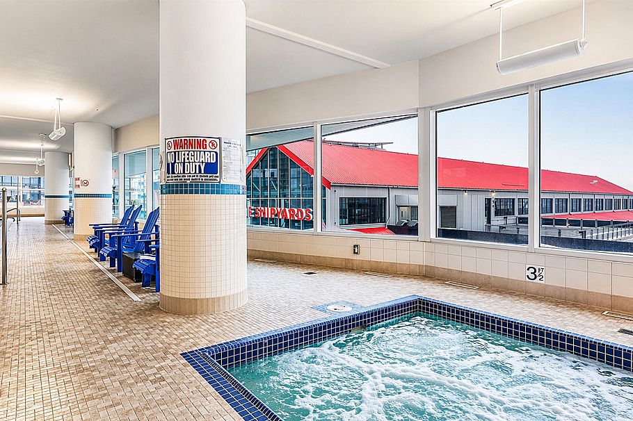 110 175 Victory Ship Way North Vancouver, BC - 34