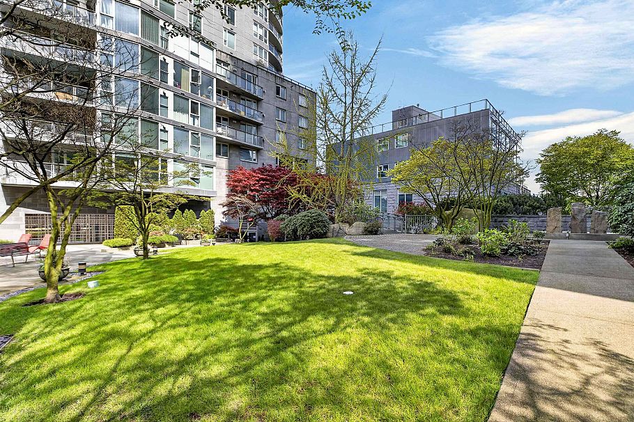 305 560 Cardero Street Vancouver, BC - 32