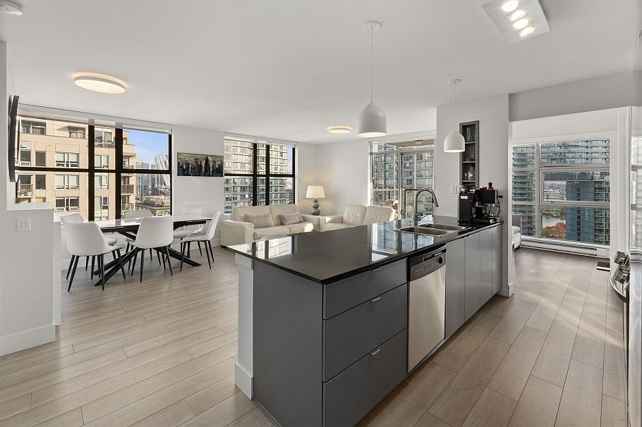 1902 989 Beatty Street Vancouver, BC - 12