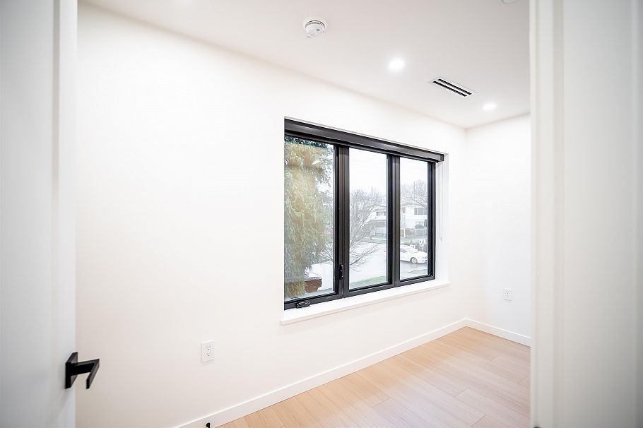 7960 Inverness Street Vancouver, BC - 9