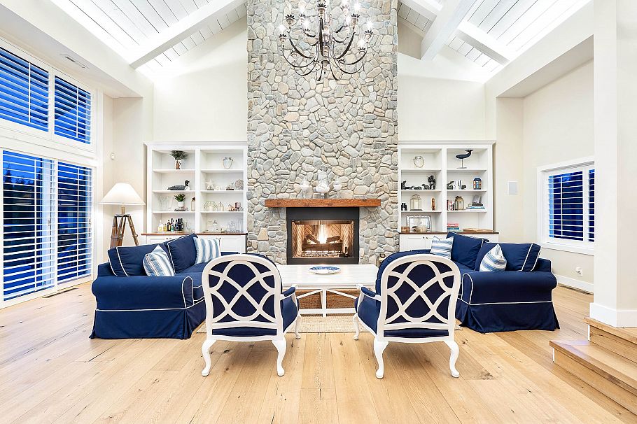 614 Lowry Lane North Vancouver, BC - 3