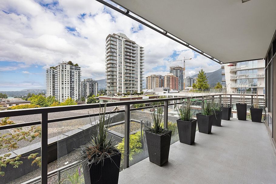 505 111 E 13th Street North Vancouver, BC - 22