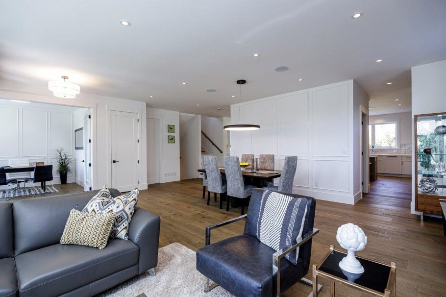 1028 Calverhall Street North Vancouver, BC - 7